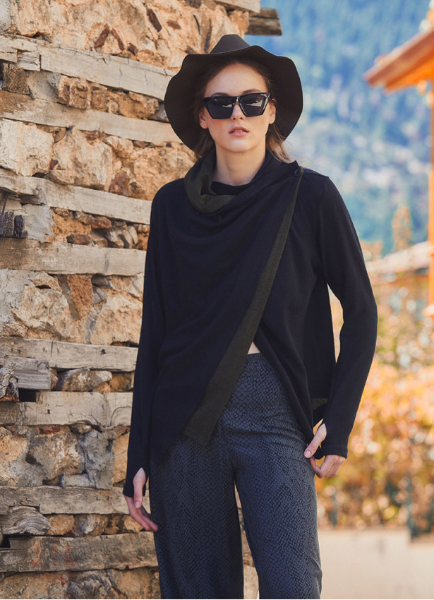 Boho Style Thumbhole Black Cardigan