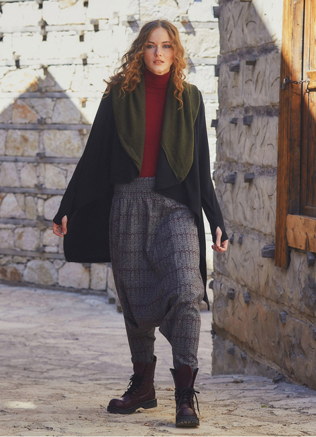 Thumb Hole Detailed Bohemian Style Hooded Long Black Cardigan