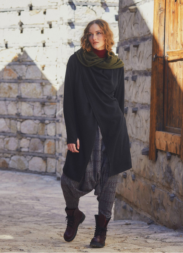 Thumb Hole Detailed Bohemian Style Hooded Long Black Cardigan