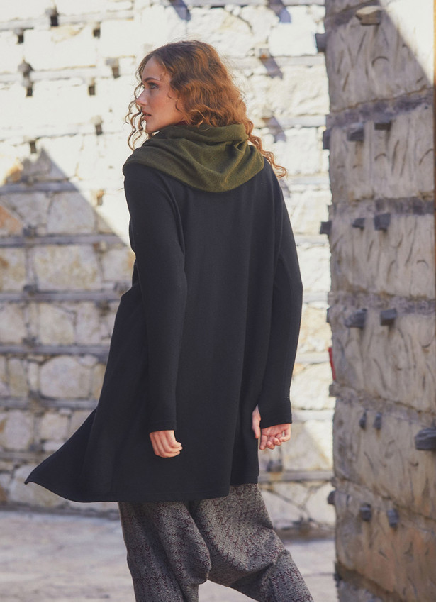 Thumb Hole Detailed Bohemian Style Hooded Long Black Cardigan