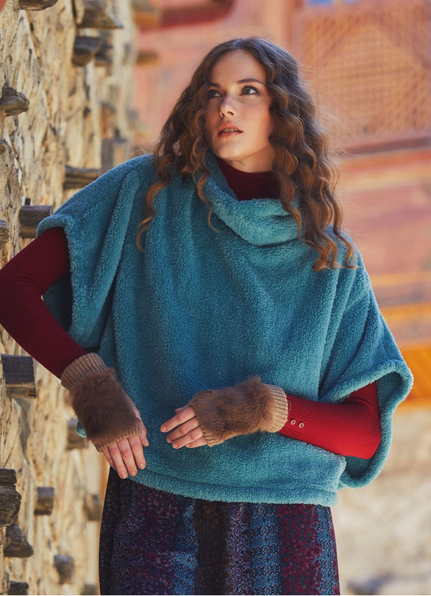 Half Bat Sleeve Wide Cut Boho Green Winter Top