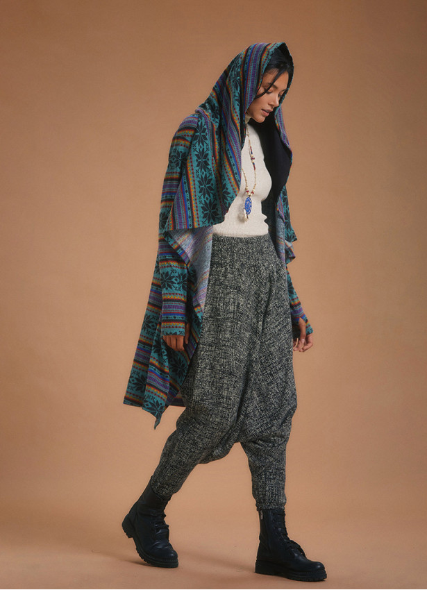 Hooded Collar Thumb Hole Detailed Pattern Cardigan