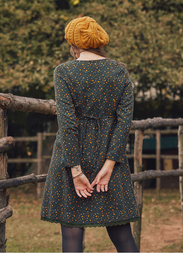 Nervure Front Laced Hem Long Sleeve Green Dress