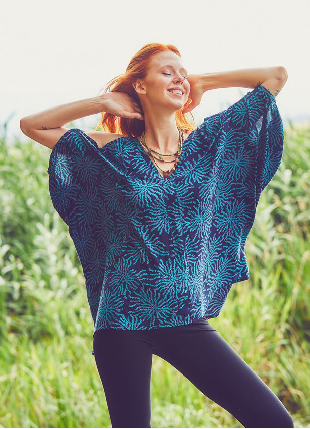 Hem Detailed Cold Shoulder Blue Tunic Top
